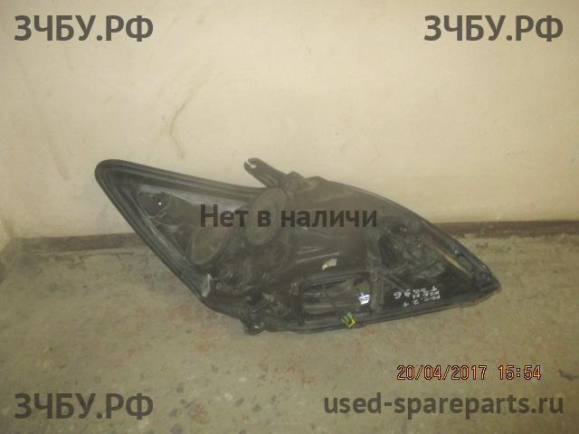 Ford Focus 2 (рестайлинг) Фара левая