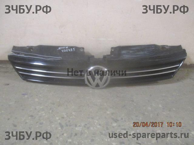 Volkswagen Jetta 6 Решетка радиатора