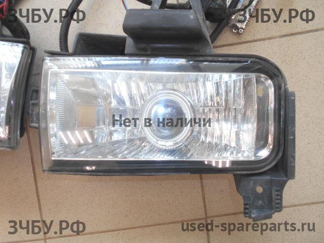 Toyota Land Cruiser 200 ПТФ правая