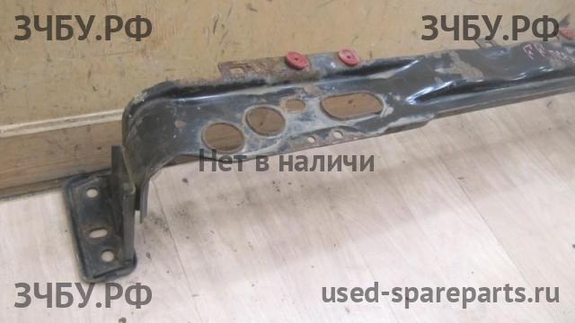 Ford Focus 3 Балка подрадиаторная