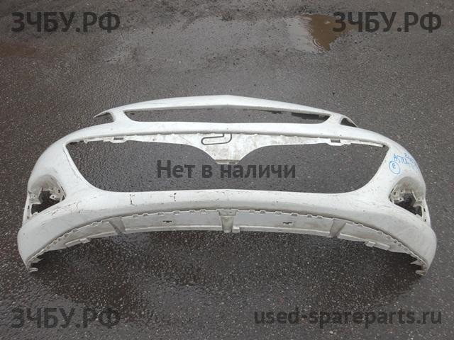 Opel Astra J Бампер передний