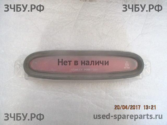 Mazda 3 [BK] Фонарь задний (стоп сигнал)