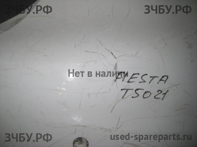 Ford Fiesta 6 Бампер задний