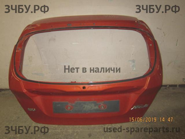 Ford Fiesta 6 Дверь багажника