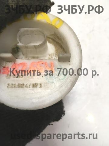 Audi Allroad quattro (1) [4BH C5] Датчик уровня топлива