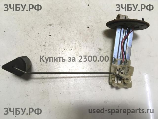 Toyota Mark 2 (JZX110) Датчик уровня топлива