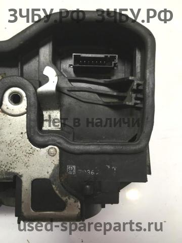 BMW X3 E83 Замок двери задней левой