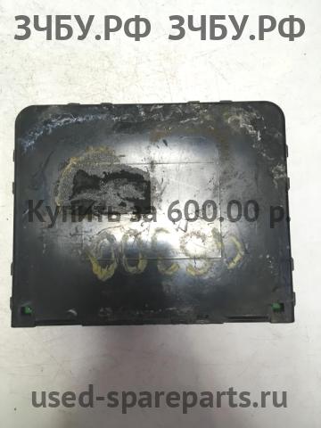 Lexus GS (1) 300 Блок электронный
