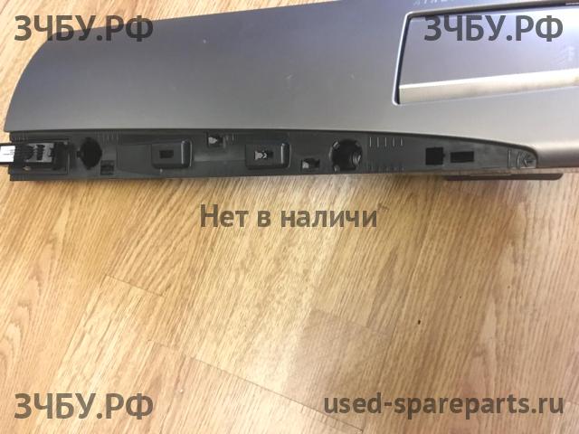 Jaguar XF 1 (X250) Накладка декоративная на торпедо