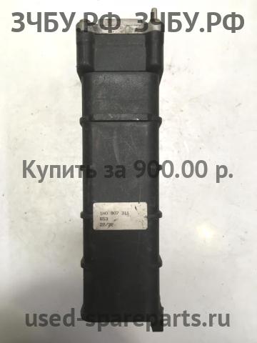 Volkswagen Golf 3 Блок управления двигателем