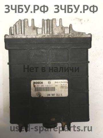 Volkswagen Golf 3 Блок управления двигателем