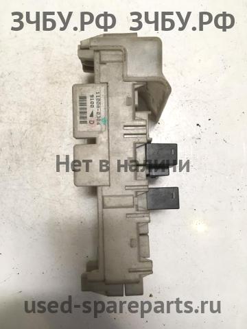 Mitsubishi Lancer 9 [CS/Classic] Блок предохранителей (в салон)