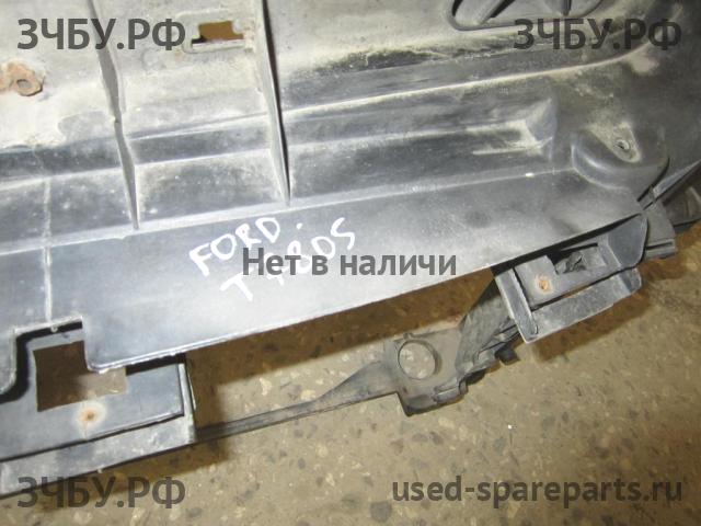 Ford Fiesta 5 Панель передняя (телевизор)