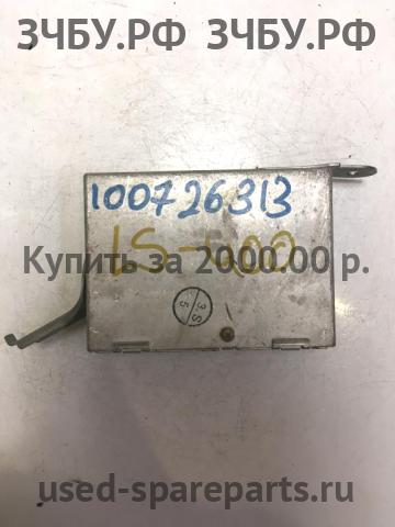 Lexus LS (2) 400 Блок электронный