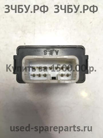 Lexus GS (1) 300 Блок электронный