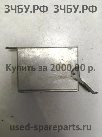 Lexus LS (2) 400 Блок электронный