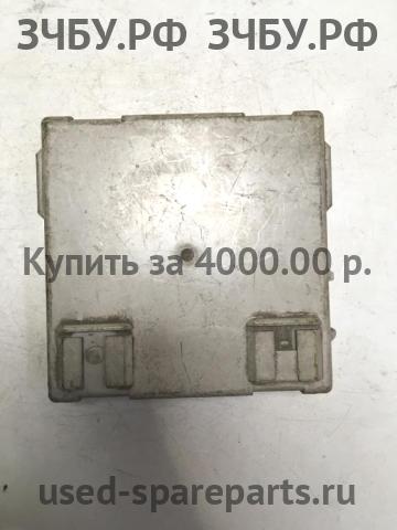 Lexus LS (2) 400 Блок управления центральным замком