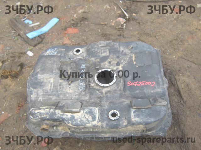KIA Spectra Бак топливный