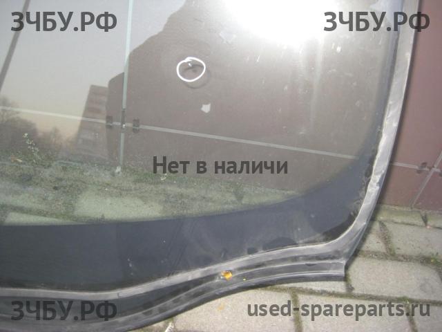 Ford Focus 3 Стекло лобовое (ветровое)