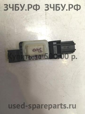 Audi A8 (2) [D3,4E] Датчик удара AIR BAG (SRS)