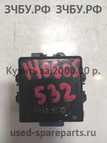 Lexus GS (1) 300 Блок электронный