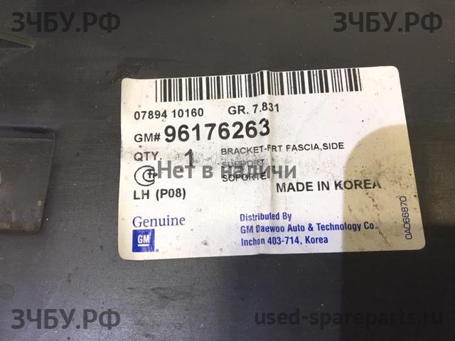 Daewoo Nexia Кронштейн бампера передний