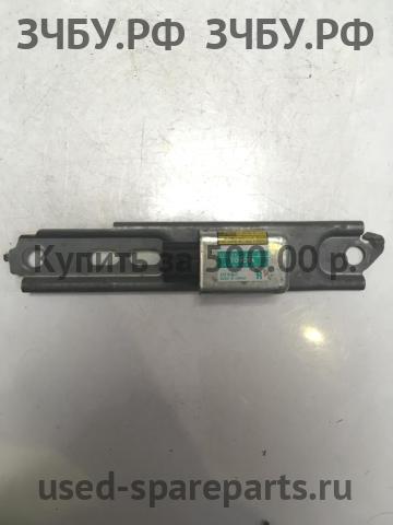 Lexus RX (2) 300/330/350/400h Датчик удара AIR BAG (SRS)