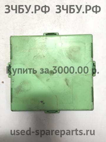 Lexus GS (1) 300 Блок электронный