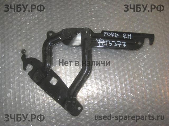 Ford Fiesta 6 Петля капота правая