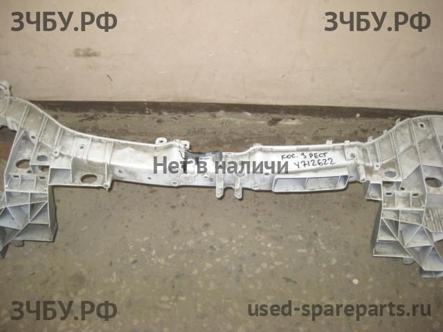 Ford Focus 3 Панель передняя (телевизор)