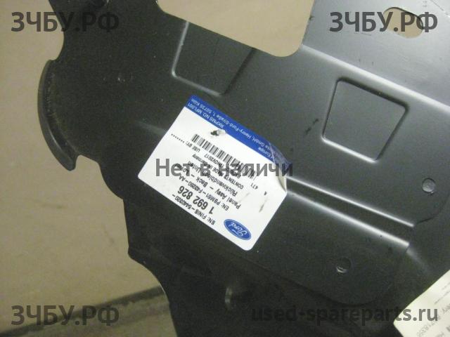 Ford Focus 3 Панель задняя