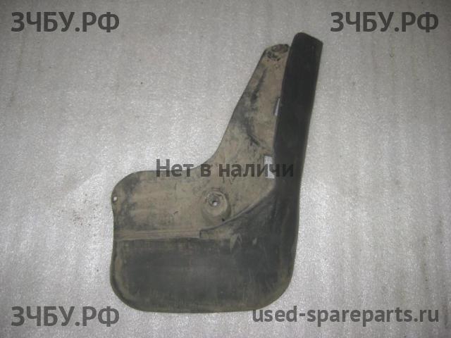 Ford Focus 3 Брызговик задний правый