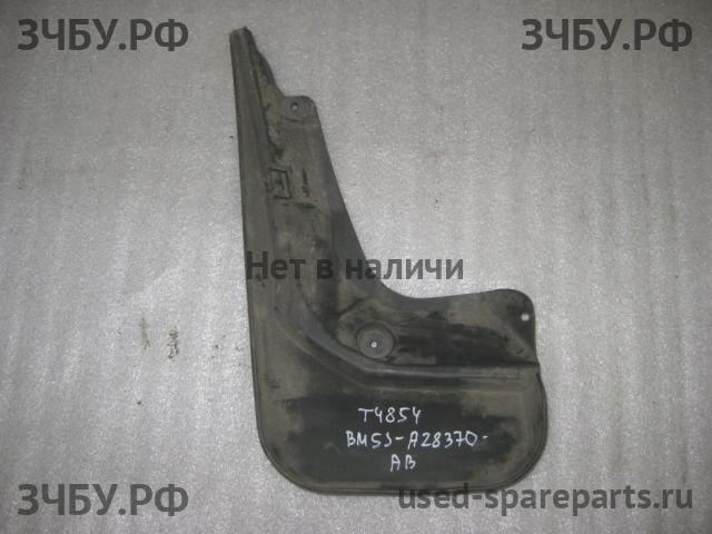 Ford Focus 3 Брызговик задний правый