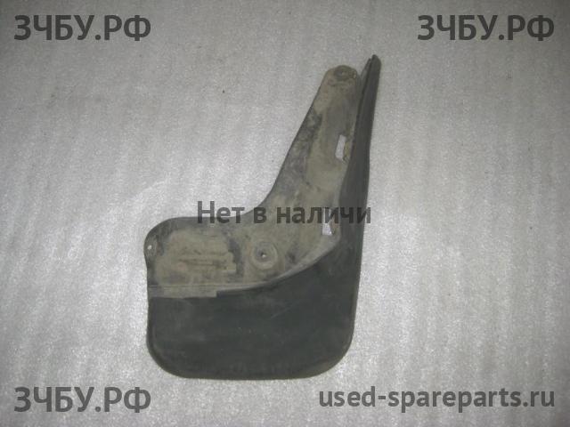 Ford Focus 3 Брызговик задний правый
