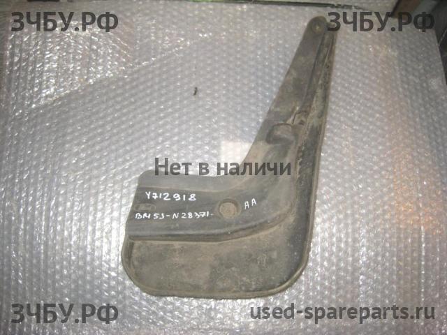 Ford Focus 3 Брызговик задний левый