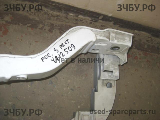 Ford Focus 3 Панель передняя (телевизор)