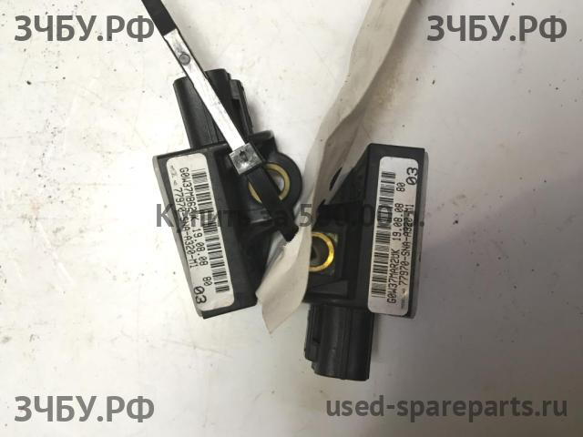 Honda Civic 8 (4D) Датчик удара AIR BAG (SRS)