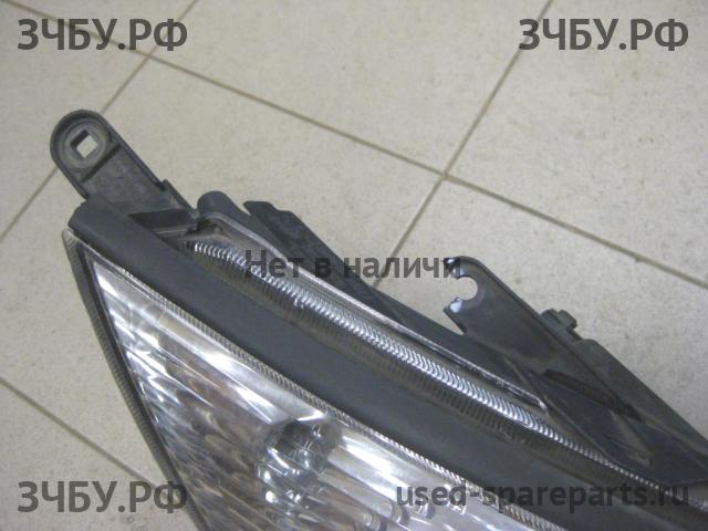 Mitsubishi Grandis (NA4W) Фара правая