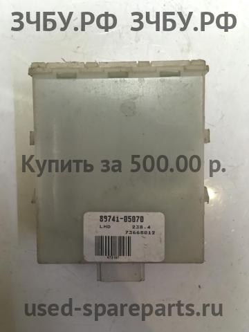 Toyota Avensis 2 Блок управления центральным замком
