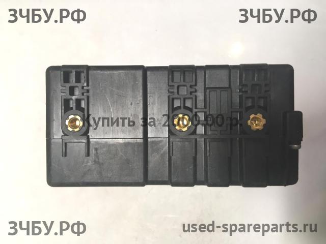 Lexus GS (3) 300/400/430 Блок электронный