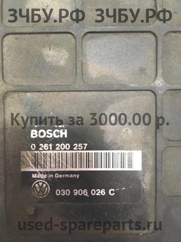 Volkswagen Golf 3 Блок управления двигателем