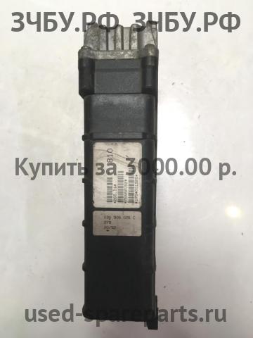 Volkswagen Golf 3 Блок управления двигателем