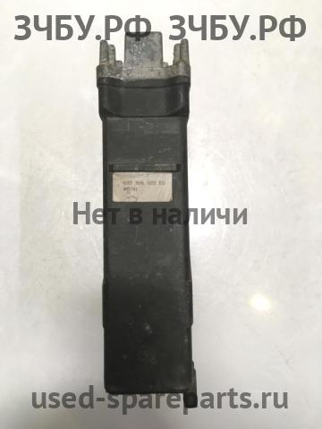 Volkswagen Passat B3 Блок управления двигателем