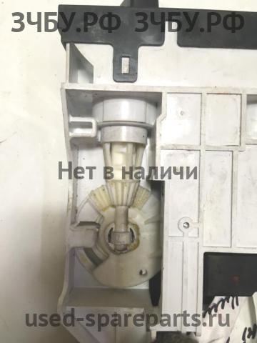 Mitsubishi Fuso/Canter (2) Блок управления климатической установкой