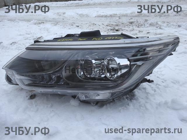 Toyota Camry 7 (V50) Фара левая