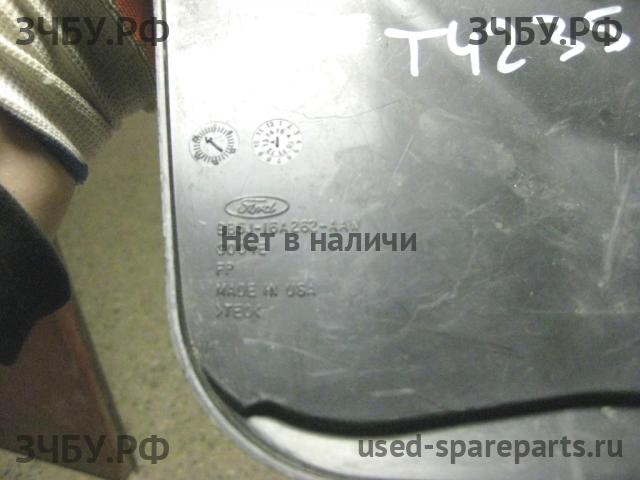 Ford Explorer 5 Брызговик передний правый
