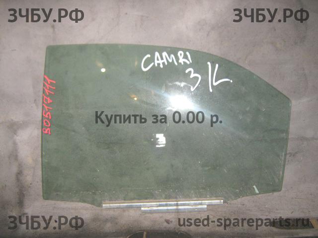 Toyota Camry 5 (V30) Стекло двери задней левой