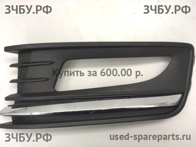 Volkswagen Polo 5 (Sedan) Рамка противотуманной фары левой