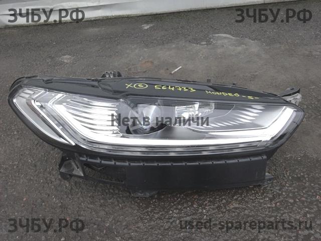 Ford Mondeo 5 Фара правая