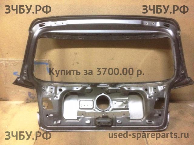 Volkswagen Golf 5 Дверь багажника